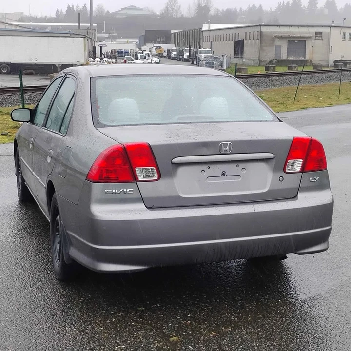 2004 Honda Civic 7th Gen - Image 6 of 12