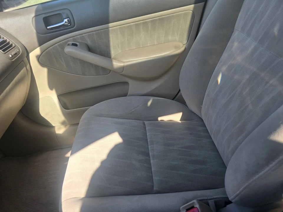 2004 Honda Civic 7th Gen - Image 16 of 20