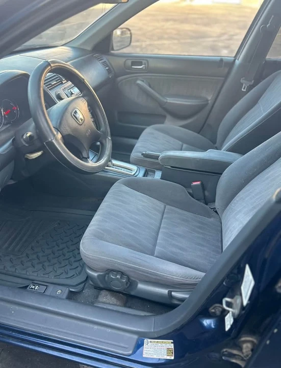 2004 Honda Civic 7th Gen - Image 2 of 9