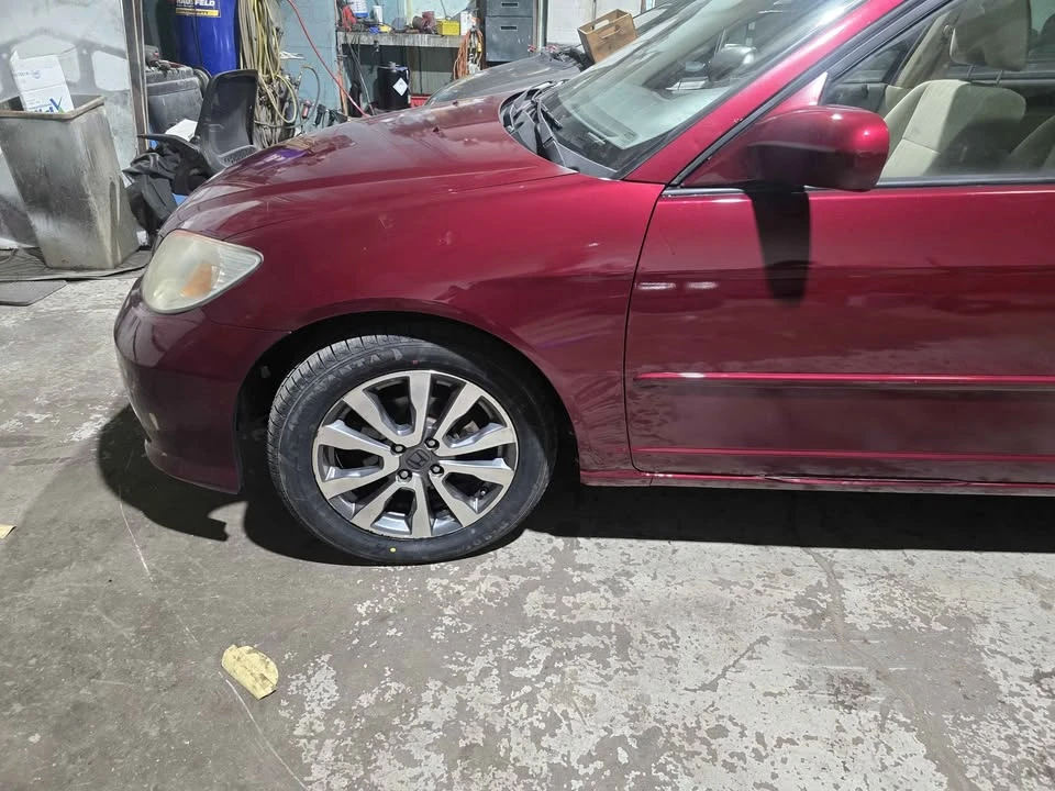2004 Honda Civic 7th Gen - Image 6 of 16