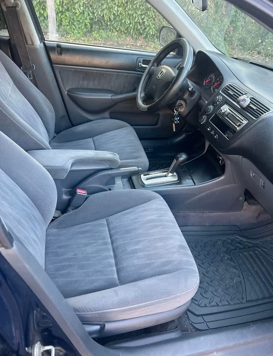 2004 Honda Civic 7th Gen - Image 3 of 9