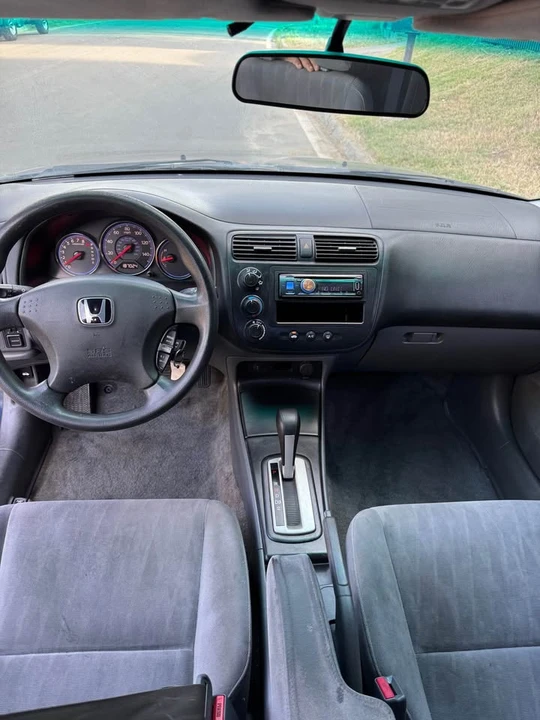 2004 Honda Civic 7th Gen - Image 6 of 8
