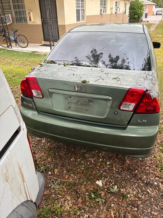 2004 Honda Civic 7th Gen - Image 2 of 11