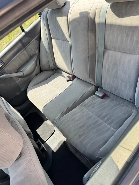 2004 Honda Civic 7th Gen - Image 4 of 7