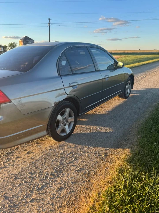 2004 Honda Civic 7th Gen - Image 5 of 10