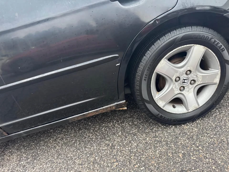 2004 Honda Civic 7th Gen - Image 11 of 15