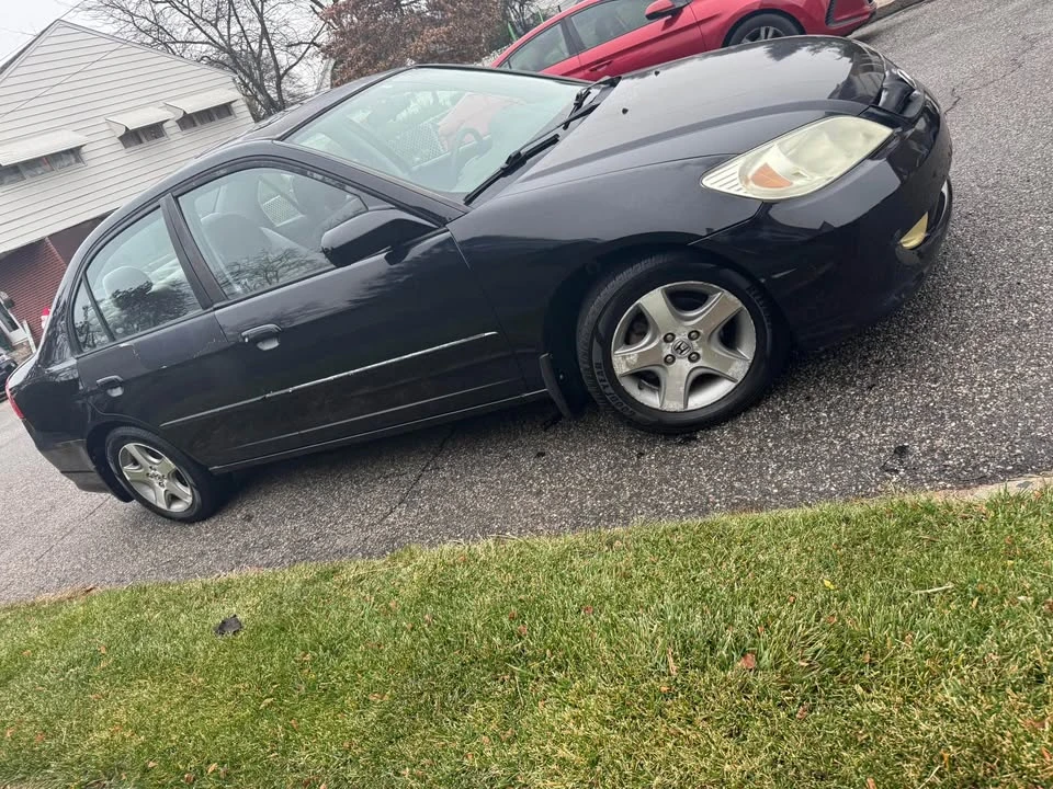 2004 Honda Civic 7th Gen - Image 8 of 15