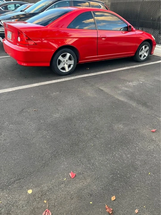 2004 Honda Civic 7th Gen - Image 3 of 9