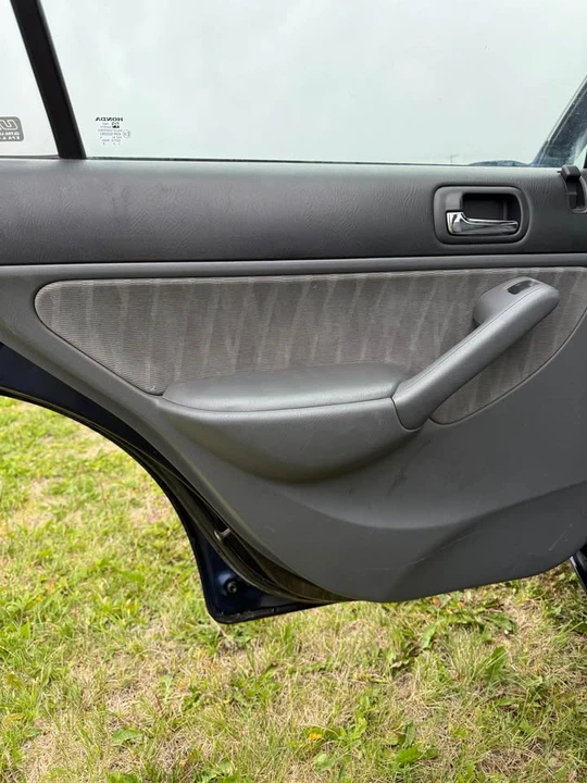2004 Honda Civic 7th Gen - Image 10 of 17