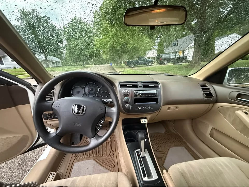 2004 Honda Civic 7th Gen - Image 9 of 11