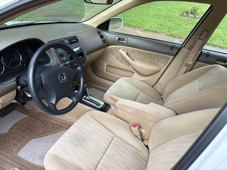 2004 Honda Civic 7th Gen - Image 6 of 11
