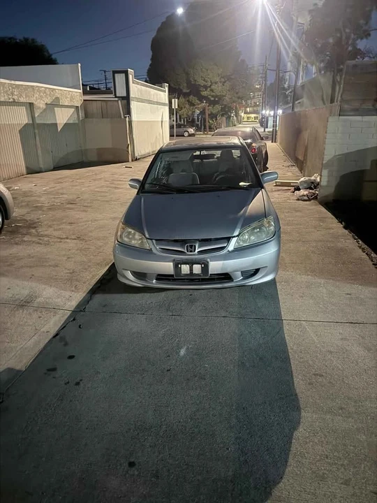 2004 Honda Civic 7th Gen - Image 4 of 11