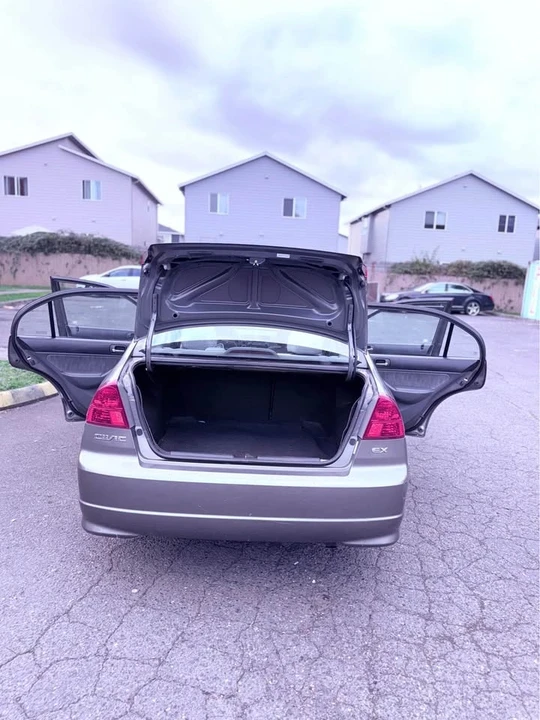 2004 Honda Civic 7th Gen - Image 15 of 15