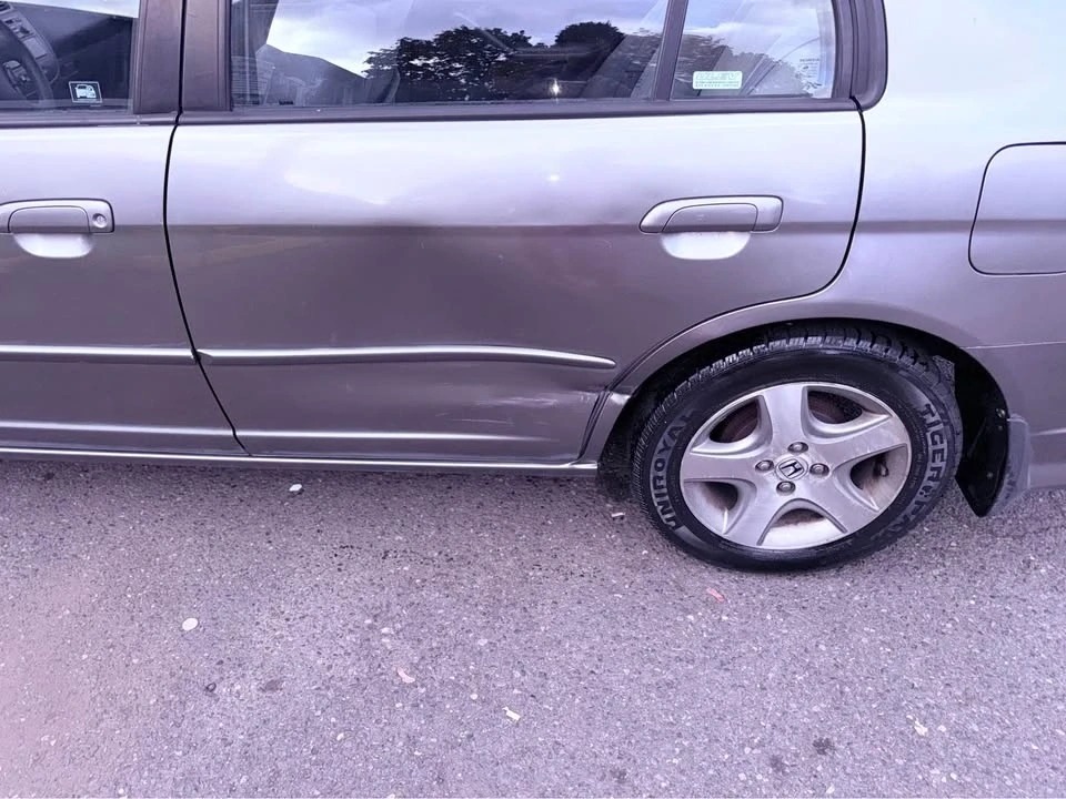 2004 Honda Civic 7th Gen - Image 7 of 15