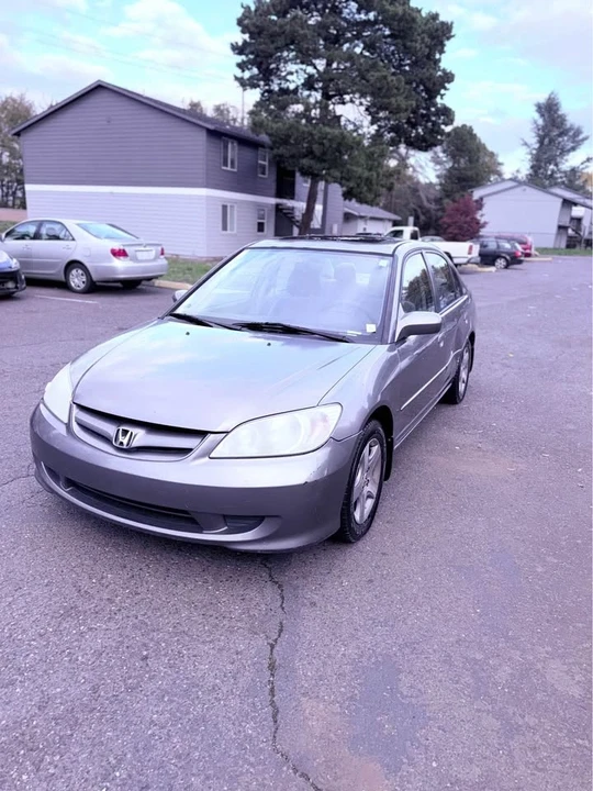 2004 Honda Civic 7th Gen - Image 2 of 15