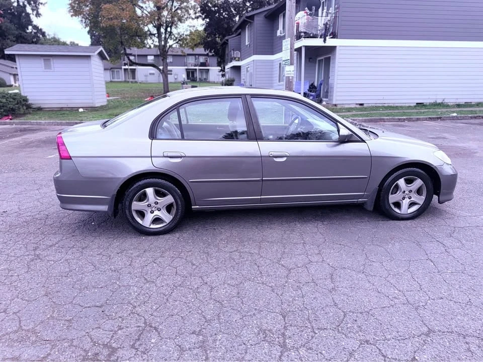 2004 Honda Civic 7th Gen - Image 8 of 15