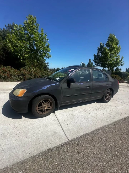 2004 Honda Civic 7th Gen - Image 3 of 11