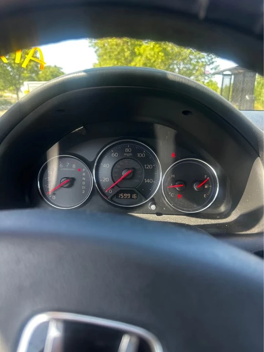 2004 Honda Civic 7th Gen - Image 8 of 11