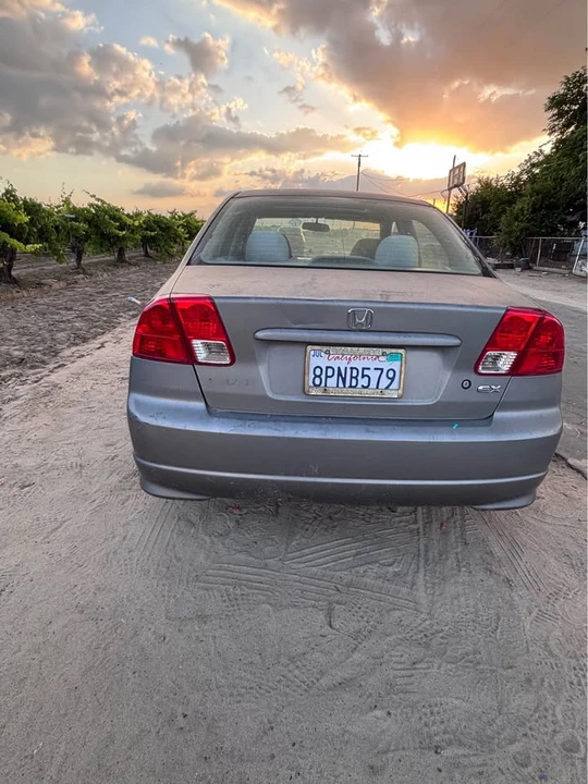 2004 Honda Civic 7th Gen - Image 4 of 7