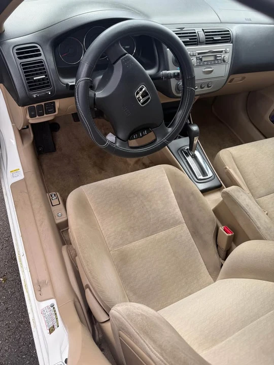 2004 Honda Civic 7th Gen - Image 8 of 12