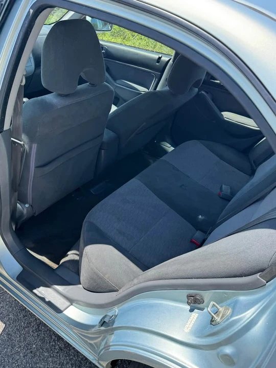 2004 Honda Civic 7th Gen - Image 15 of 17