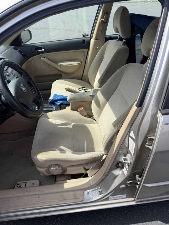 2004 Honda Civic 7th Gen - Image 9 of 12