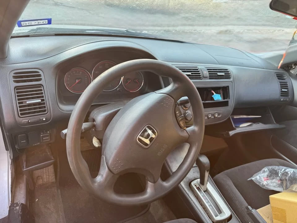 2004 Honda Civic 7th Gen - Image 6 of 11