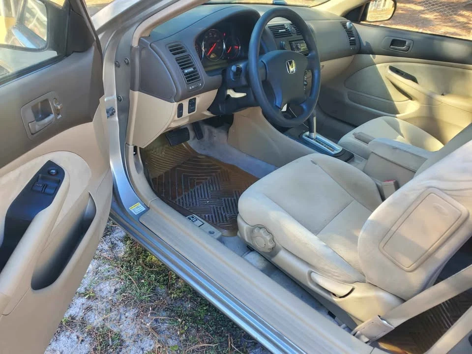 2004 Honda Civic 7th Gen - Image 10 of 19