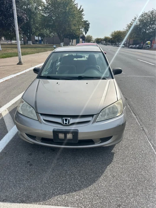 2004 Honda Civic 7th Gen - Image 2 of 7