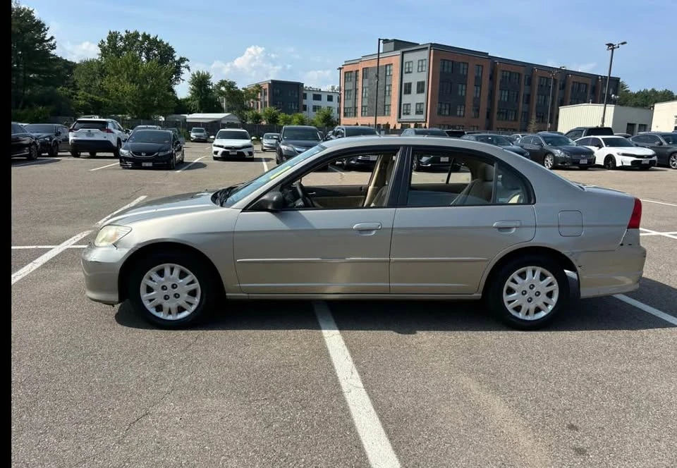 2004 Honda Civic 7th Gen - Image 8 of 10