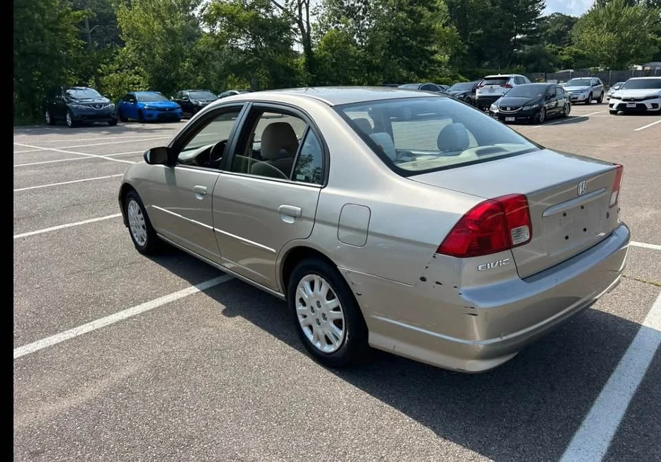 2004 Honda Civic 7th Gen - Image 9 of 10