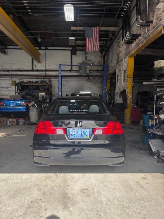 2004 Honda Civic 7th Gen - Image 3 of 3