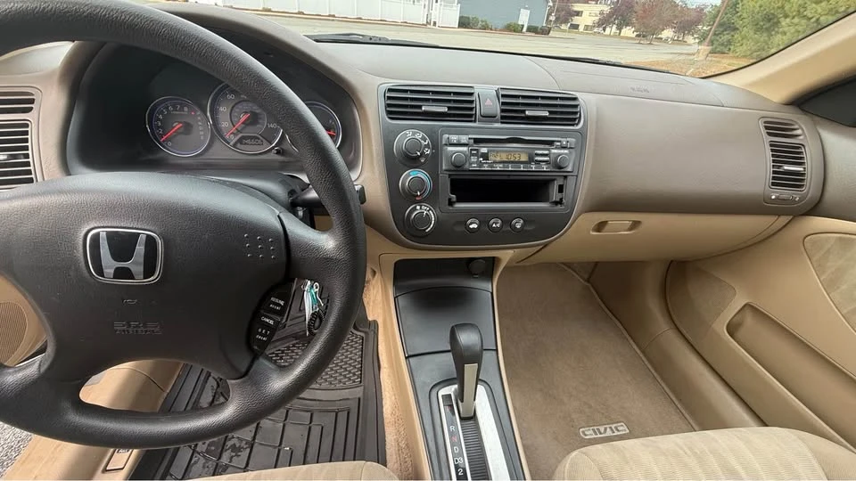 2004 Honda Civic 7th Gen - Image 11 of 18