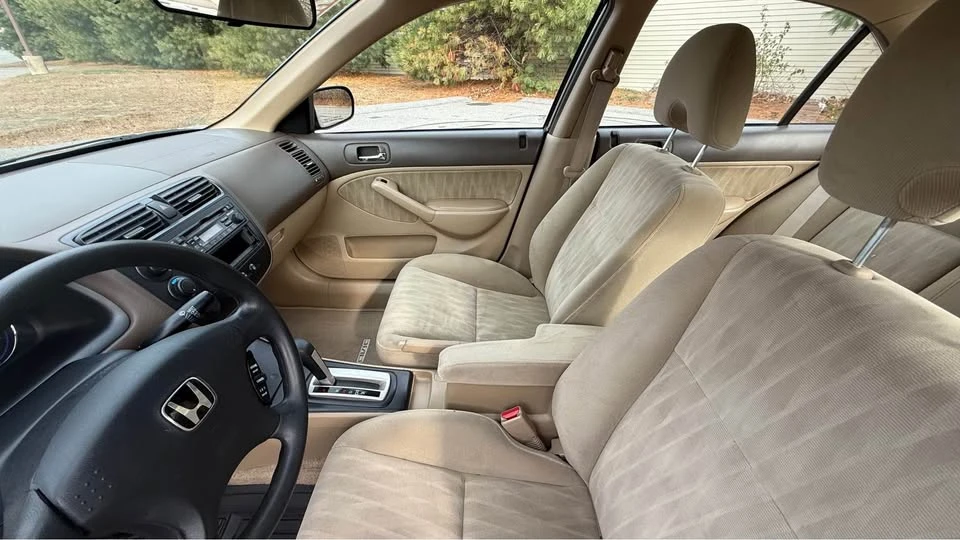2004 Honda Civic 7th Gen - Image 9 of 18