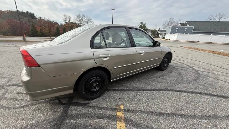 2004 Honda Civic 7th Gen - Image 4 of 18
