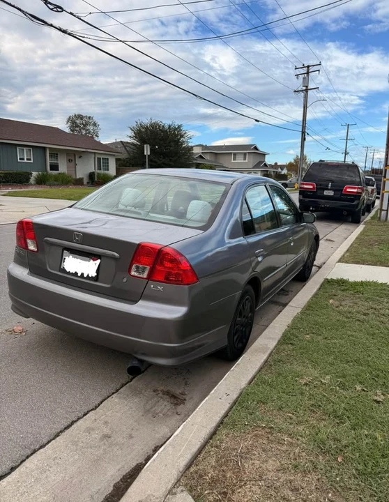 2004 Honda Civic 7th Gen - Image 10 of 16