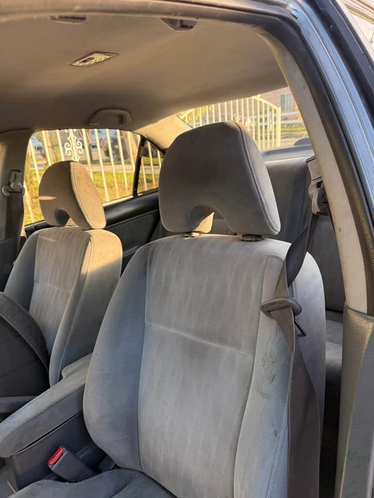 2004 Honda Civic 7th Gen - Image 11 of 16