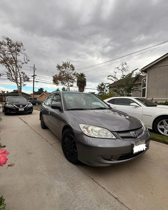 2004 Honda Civic 7th Gen - Image 2 of 16