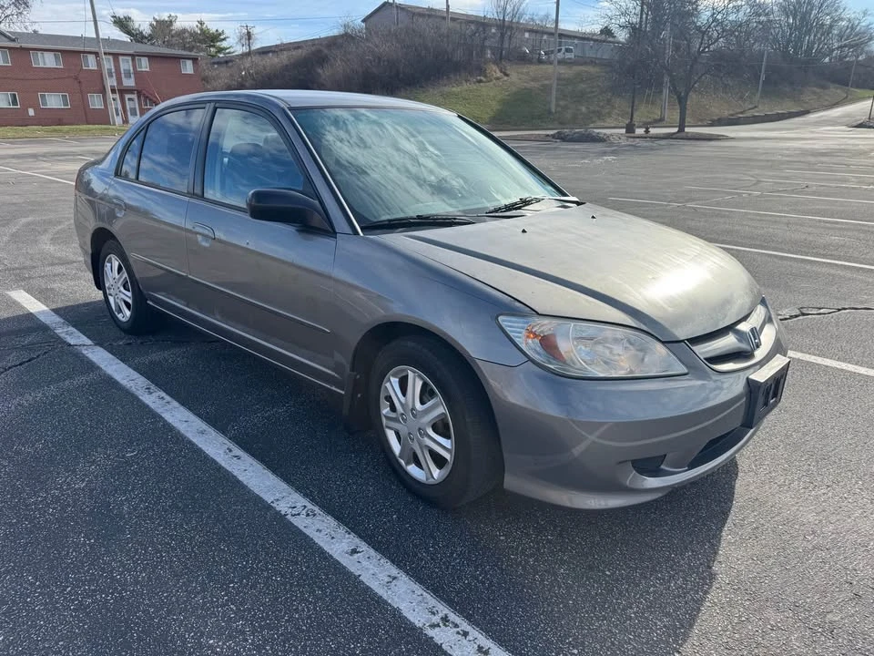 2004 Honda Civic 7th Gen - Image 2 of 9