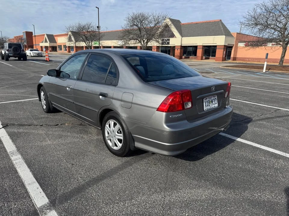 2004 Honda Civic 7th Gen - Image 3 of 9