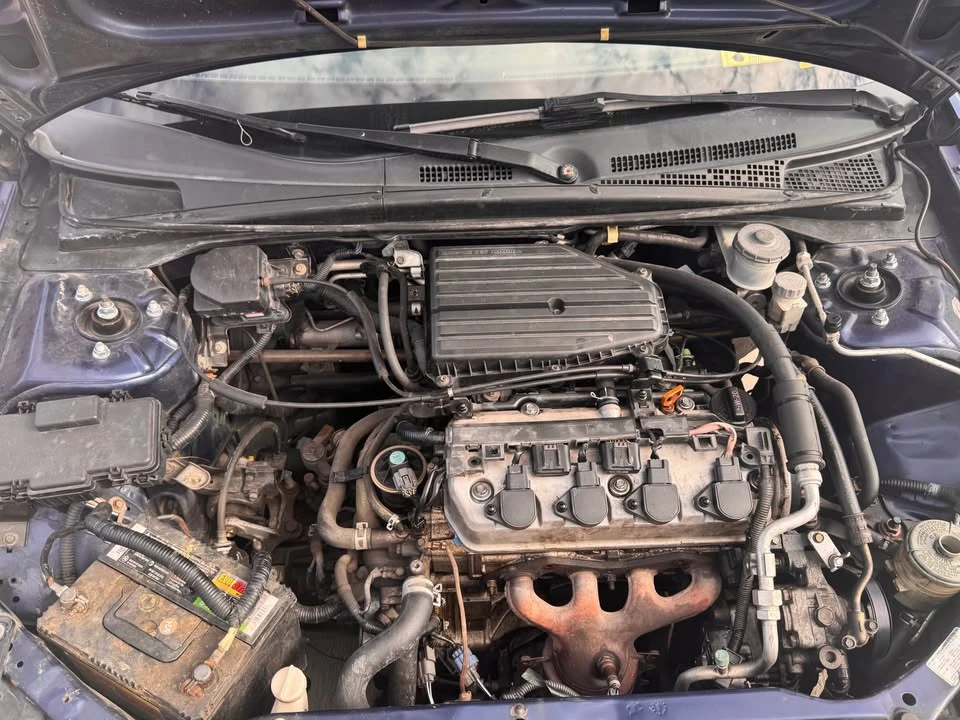 2004 Honda Civic 7th Gen - Image 9 of 10