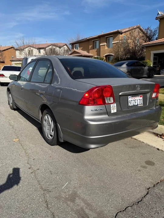 2004 Honda Civic 7th Gen - Image 2 of 10