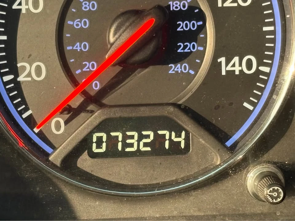 2004 Honda Civic 7th Gen - Image 2 of 4