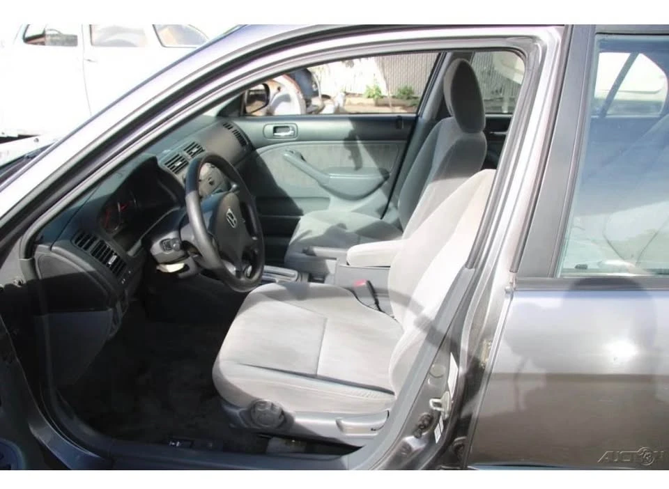 2004 Honda Civic 7th Gen - Image 5 of 9