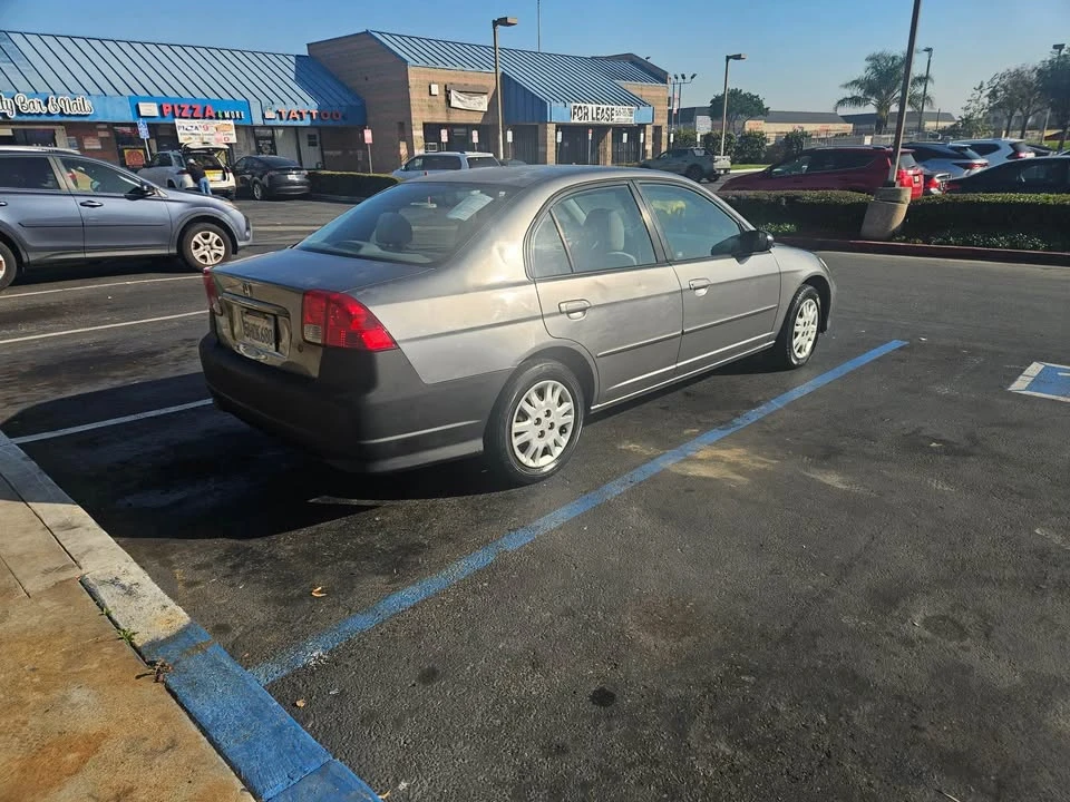 2004 Honda Civic 7th Gen - Image 8 of 9