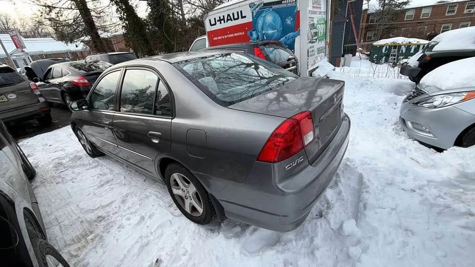 2004 Honda Civic 7th Gen - Image 4 of 9