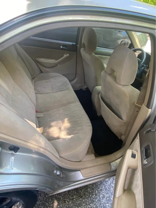 2004 Honda Civic 7th Gen - Image 6 of 7