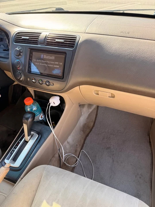2004 Honda Civic 7th Gen - Image 7 of 9