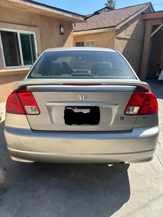 2004 Honda Civic 7th Gen - Image 3 of 4
