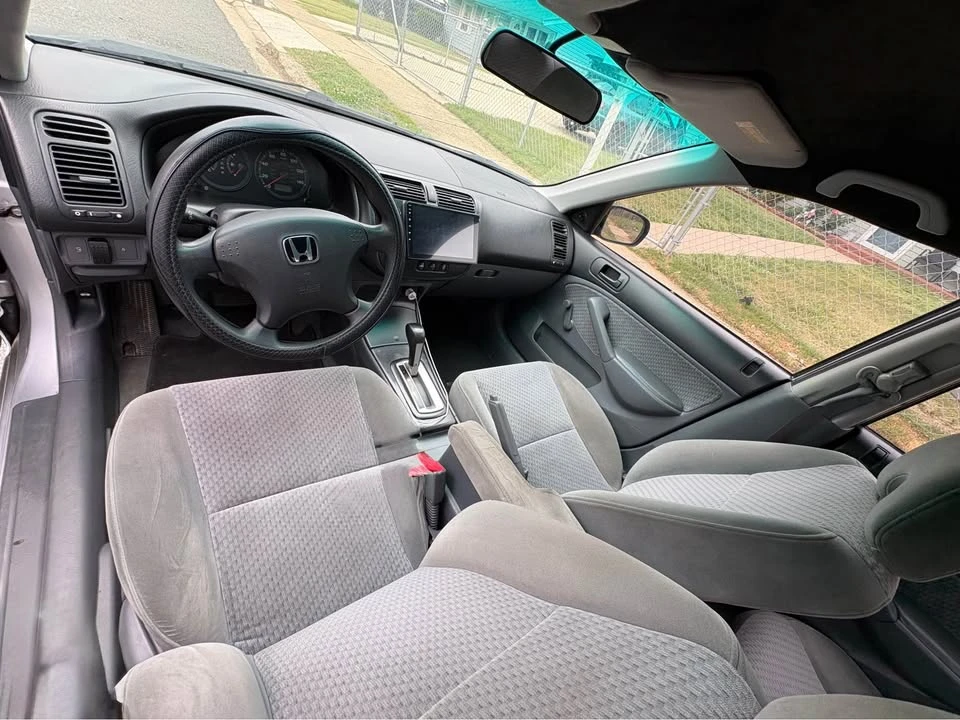 2004 Honda Civic 7th Gen - Image 7 of 10